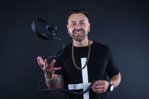 Entrevista Cris Ocaña – Tusdj Latinoamérica