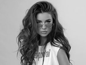 Entrevista especial Elena Pavla – Tusdj Latinoamérica