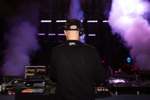 Paco Osuna visitó el Indoor Main Stage de Marmarela para una de las noches más históricas de la escena electrónica alicantina